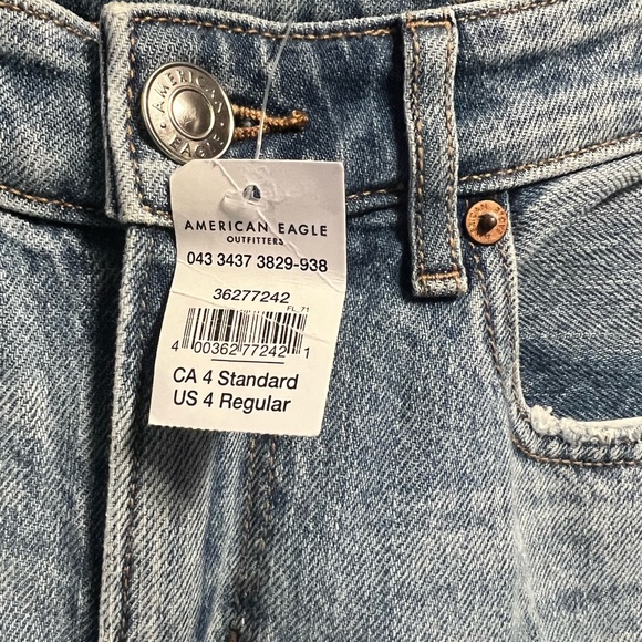 American Eagle 90s bootcut jeans - Picture 4 of 5